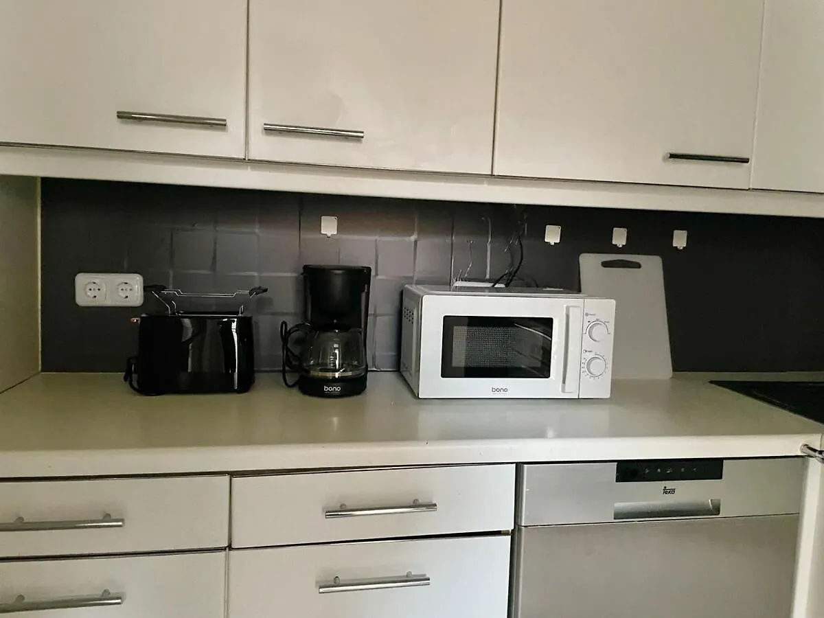 Long Term Apartment With Balcony & Parking Vienna