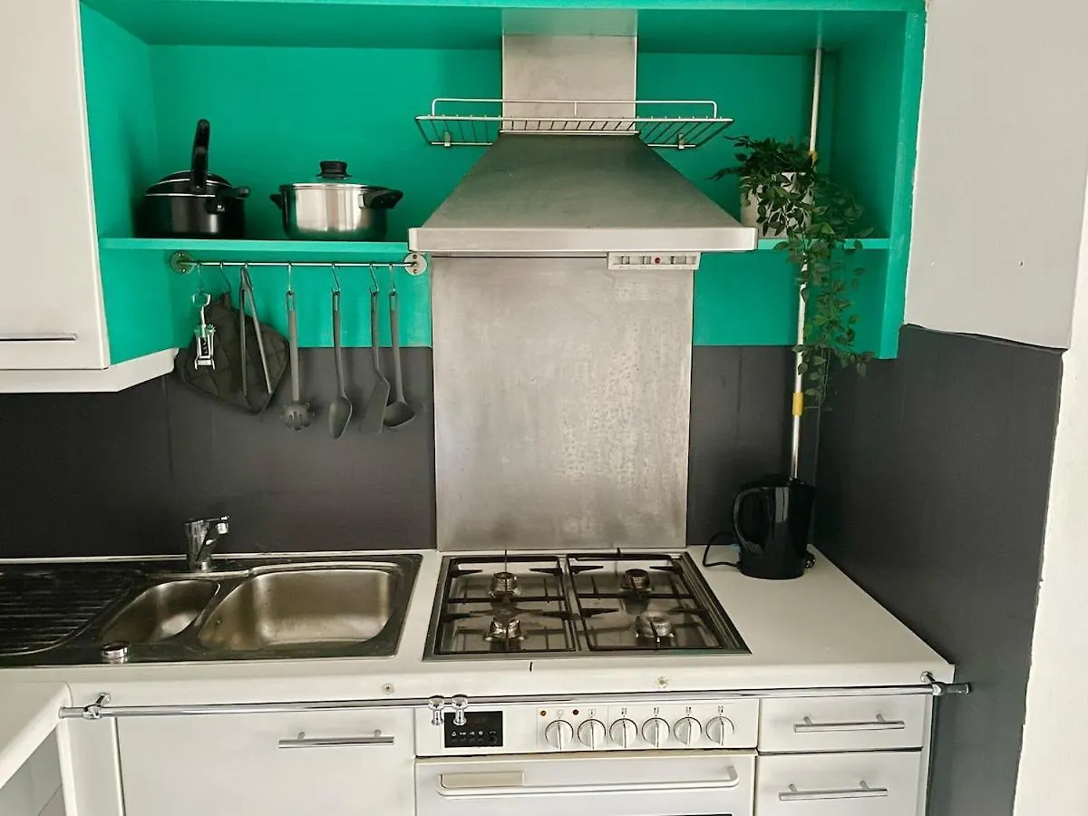 Long Term Apartment With Balcony & Parking Vienna