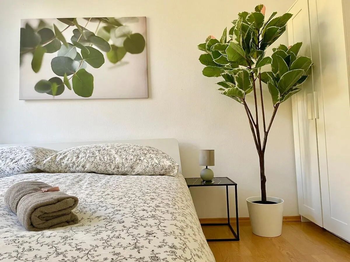 Long Term Apartment With Balcony & Parking Vienna Austria